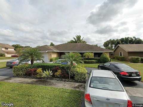 99Th, PEMBROKE PINES, FL 33025