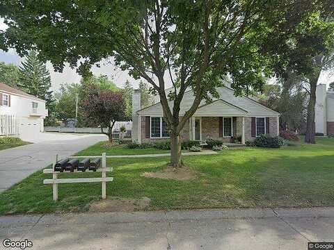 Hidden Meadows, WALLED LAKE, MI 48390