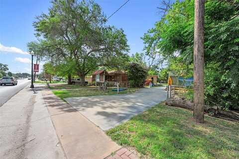 Chestnut, BASTROP, TX 78602