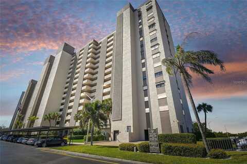 Sunset Drive S, South Pasadena, FL 33707