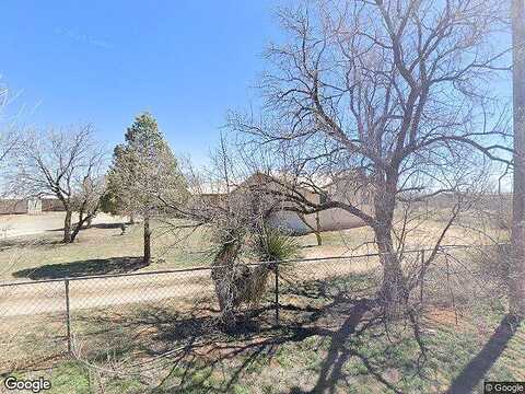 Hazel St, Moriarty, NM 87035