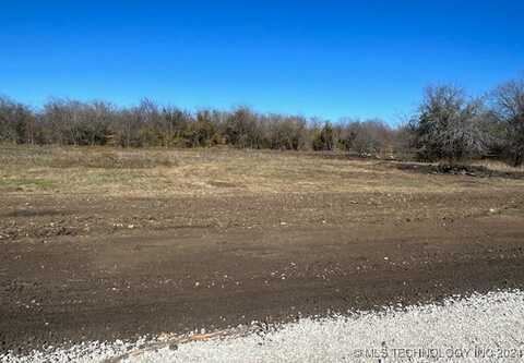 Lady Bug, Kingston, OK 73439