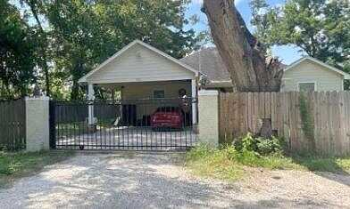 Sparks, HOUSTON, TX 77093
