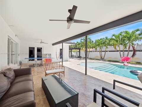 208Th, MIAMI, FL 33179