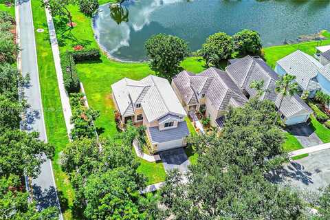 Myrtle Oak, DAVIE, FL 33328