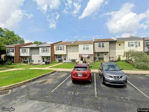 Westbury, DOWNINGTOWN, PA 19335