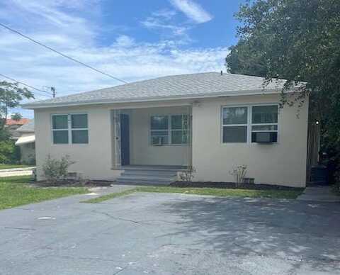 4Th, Lake Worth, FL 33460