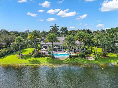 20Th, DAVIE, FL 33326