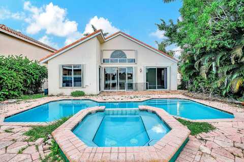 13Th, PEMBROKE PINES, FL 33029