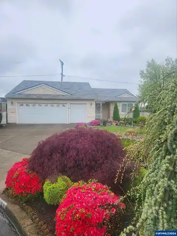 Heather, WOODBURN, OR 97071