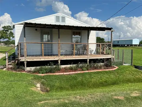 16Th, DICKINSON, TX 77539