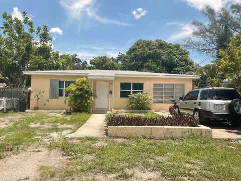 4Th, HALLANDALE BEACH, FL 33009