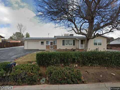 Bryant, YUCAIPA, CA 92399