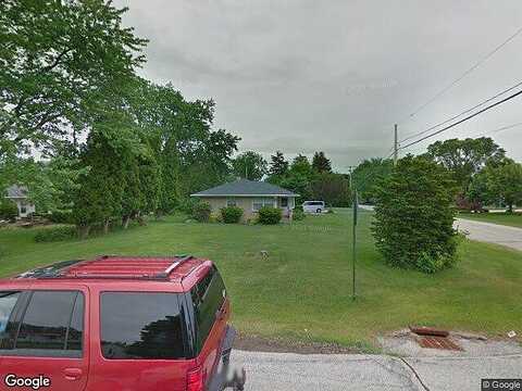 31St, MILWAUKEE, WI 53221