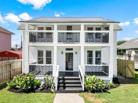 Avenue S 1/2, GALVESTON, TX 77550