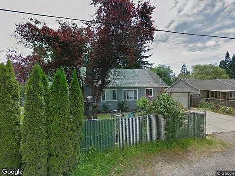5Th, NEWBERG, OR 97132
