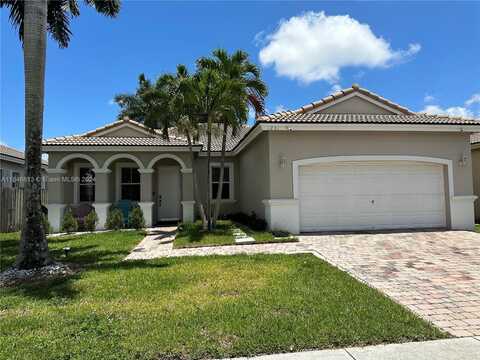 16Th, HOMESTEAD, FL 33035