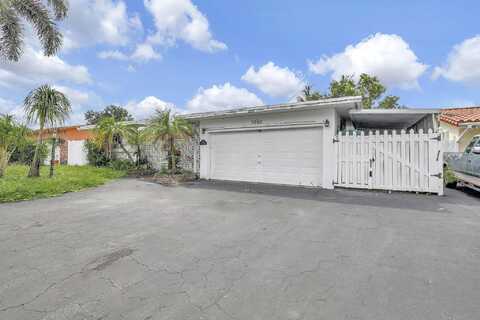 10Th, PEMBROKE PINES, FL 33023