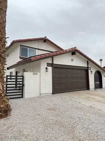 Venita, LAS VEGAS, NV 89120