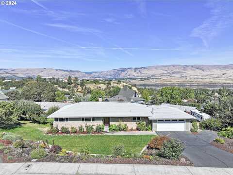 19Th, THE DALLES, OR 97058