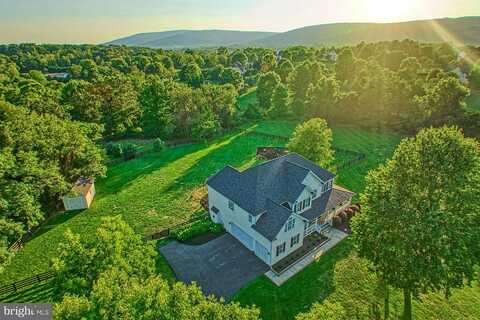 Vintage, ROUND HILL, VA 20141