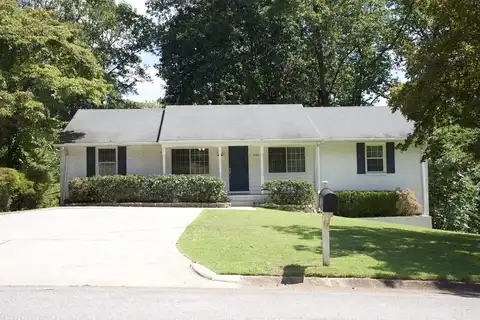 Carolyn, SMYRNA, GA 30080