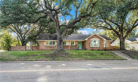 Wooded Acres, WACO, TX 76710