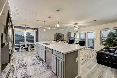 Bay Oaks Harbor, BAYTOWN, TX 77523