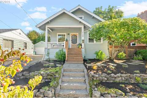 87Th, PORTLAND, OR 97216