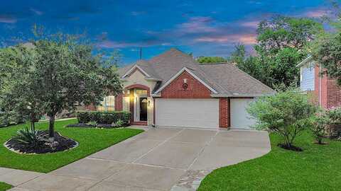 Elverson Oaks, TOMBALL, TX 77377