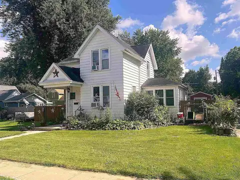 Moore, BERLIN, WI 54923