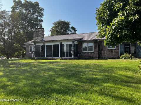 Broadway, MILTON, PA 17847