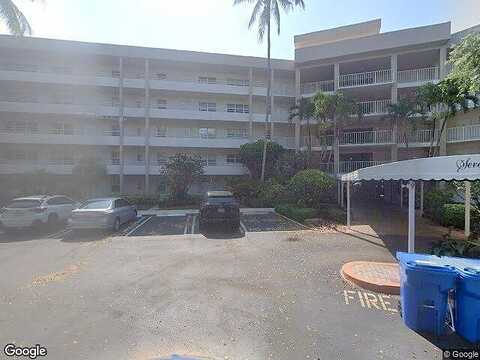 Oaks Clubhouse, POMPANO BEACH, FL 33069