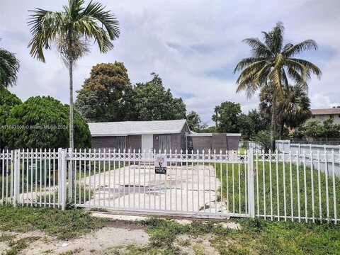 132Nd, OPA LOCKA, FL 33054