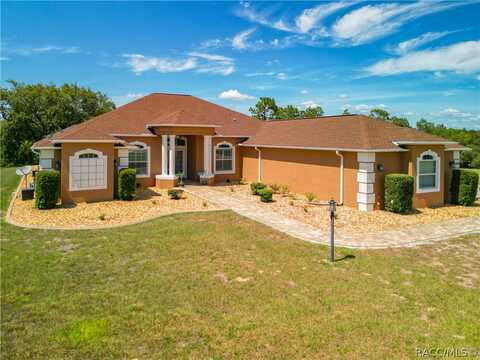 Triple Crown, HERNANDO, FL 34442