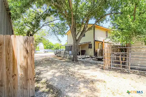 Kingsbury, SEGUIN, TX 78155