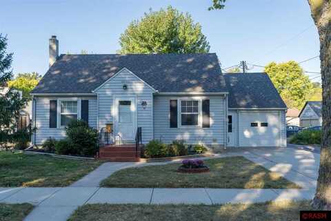 Cornelia, NORTH MANKATO, MN 56003