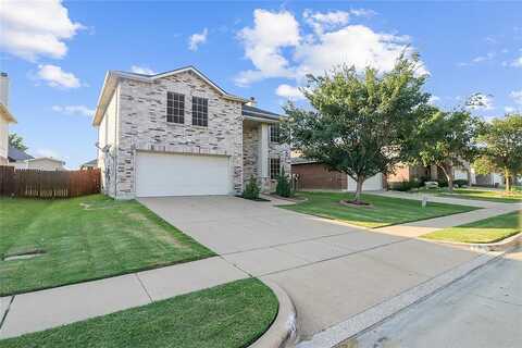 Gayle, BURLESON, TX 76028