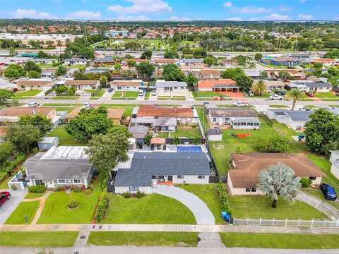 180Th, MIAMI GARDENS, FL 33055