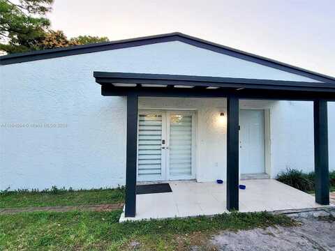 213Th, MIAMI GARDENS, FL 33055