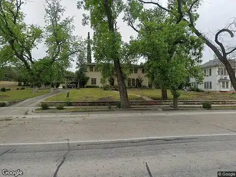 11Th, OZONA, TX 76943
