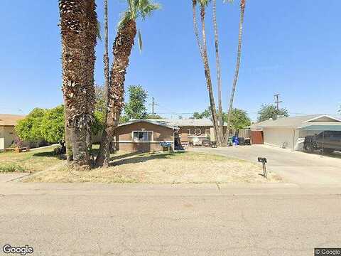 4Th, PORTERVILLE, CA 93257