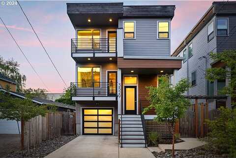 Yamhill, PORTLAND, OR 97214