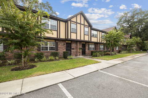 Windrush Lane, Jacksonville, FL 32217