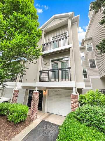 River Green Drive Nw, Atlanta, GA 30327