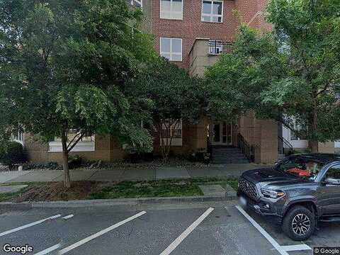 Boush Street, Norfolk, VA 23510