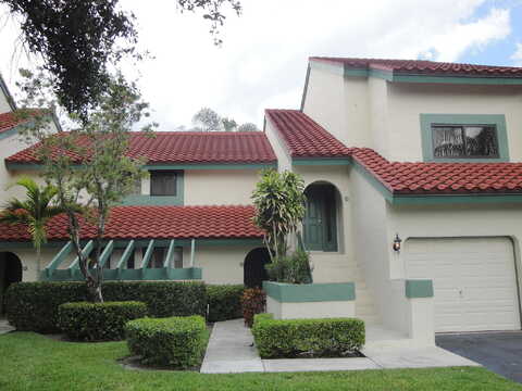 Lexington Ln E, Palm Beach Gardens, FL 33418