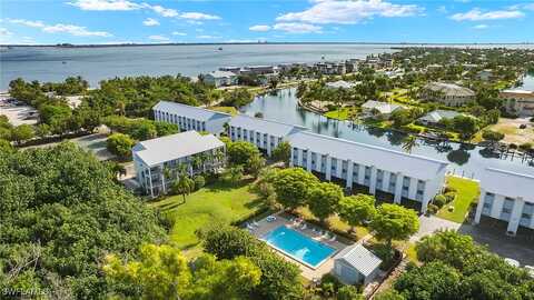 Tennisplace Court, Sanibel, FL 33957