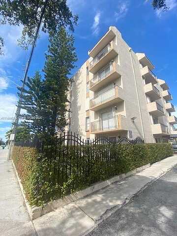 7Th, MIAMI, FL 33135