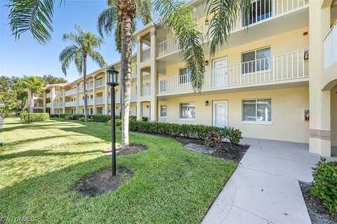 Amberly Circle, Naples, FL 34112